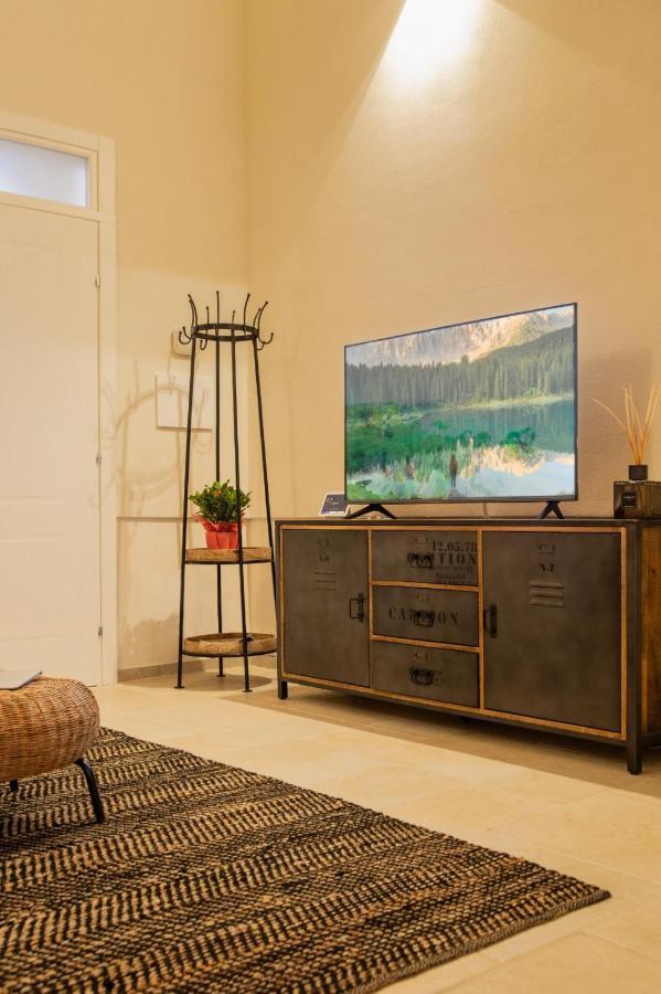 Ellements - Luxury Rooms Brindisi Zewnętrze zdjęcie