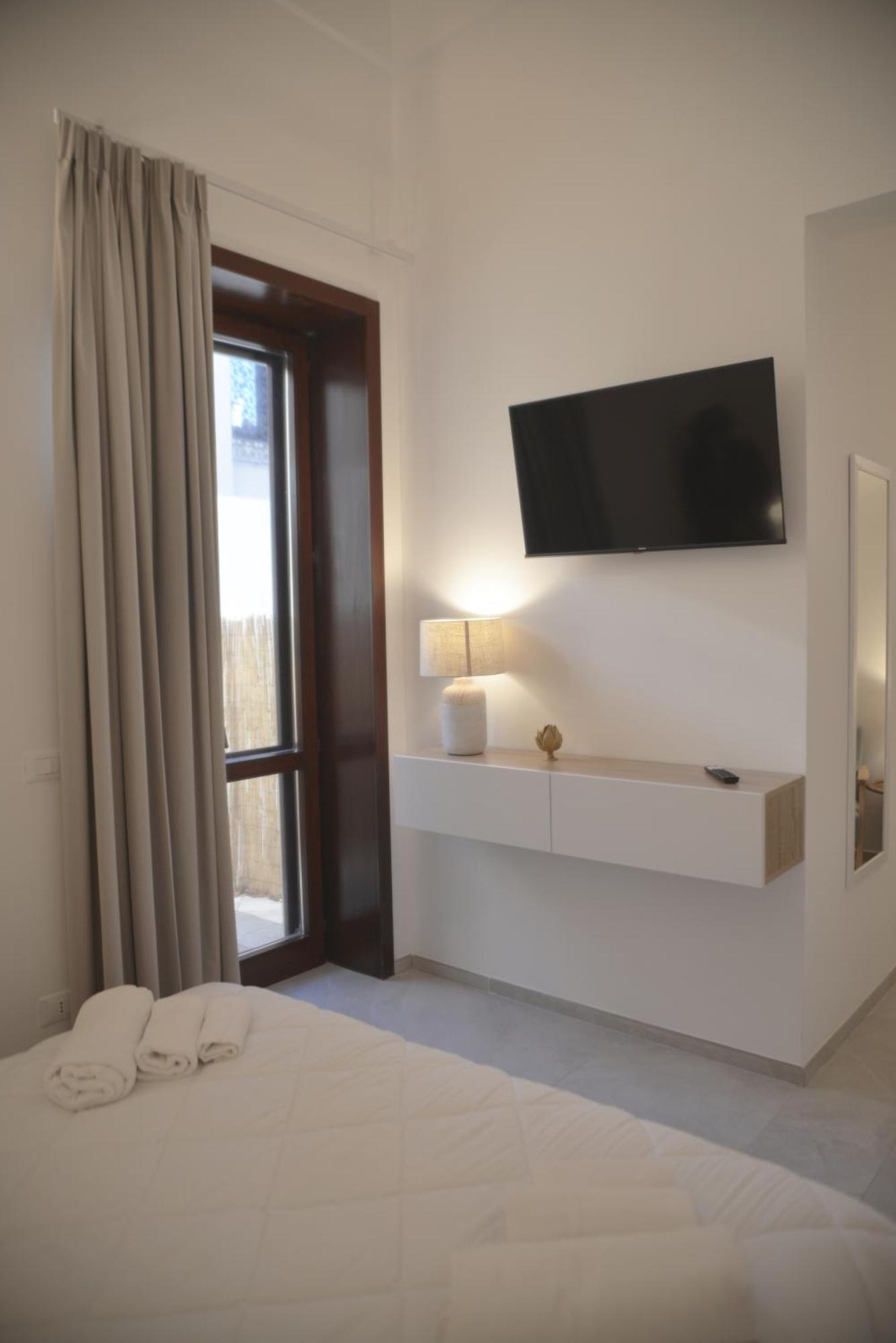 Ellements - Luxury Rooms Brindisi Zewnętrze zdjęcie